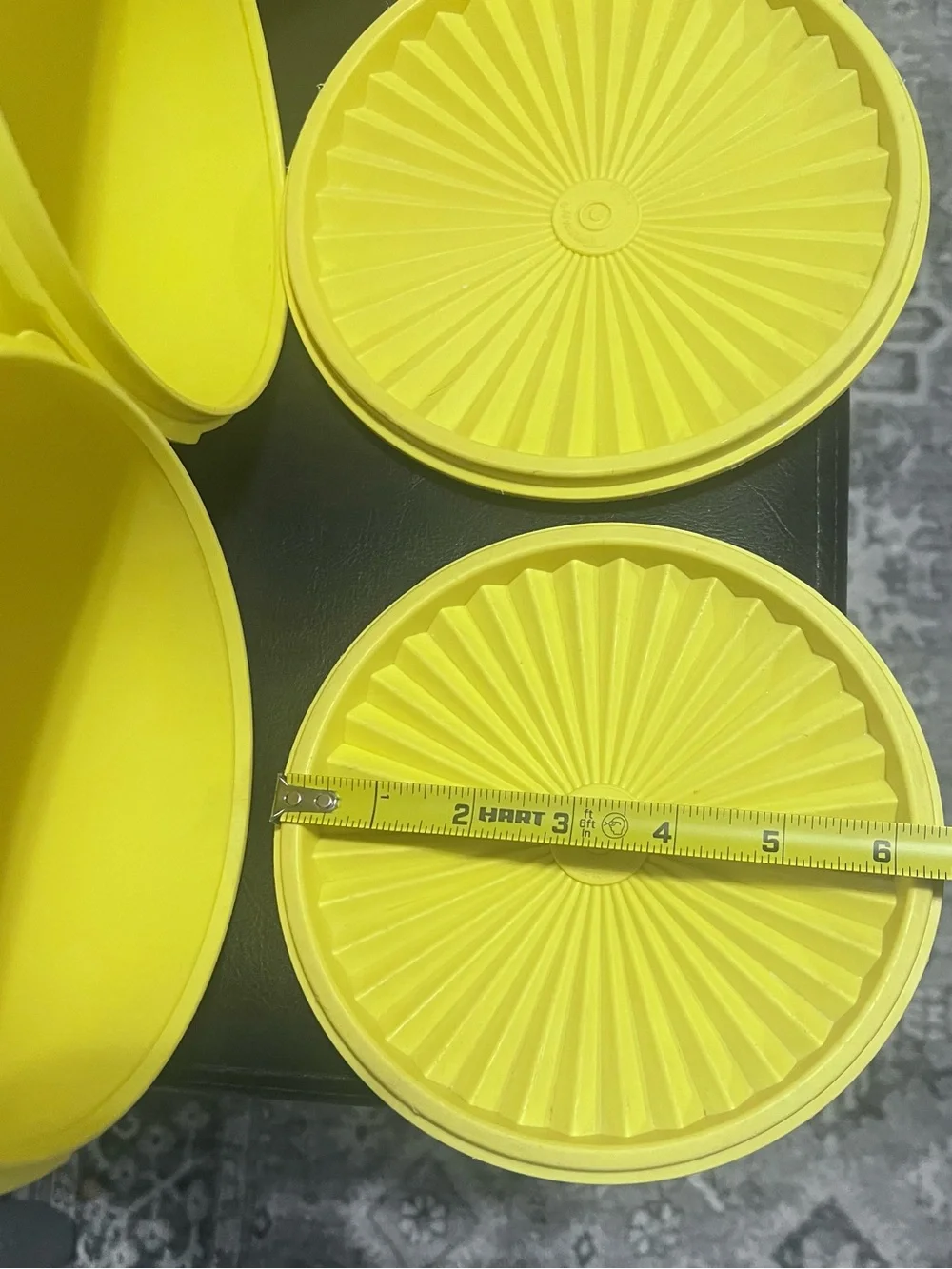 Vintage Tupperware Daffodil Yellow Servalier Canister 5-Piece Nesting Set w/Lids